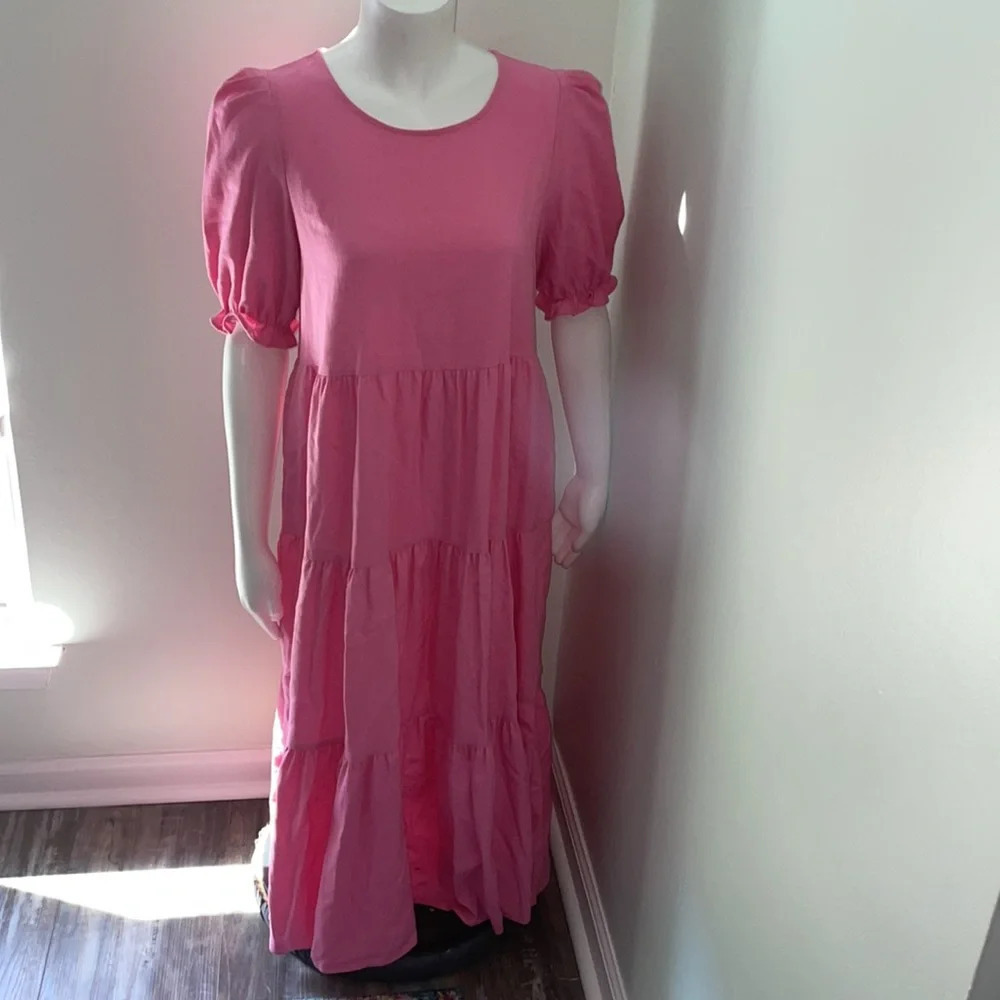 Petal & Pup Tiered Linen Maxi Dress Pink size 4 - Picture 3 of 8